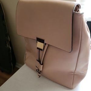 Forever 21 backpack crossbody.